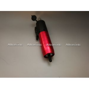 30 Khz Portable Ultrasonic Spot Welding Machine With Joint Design