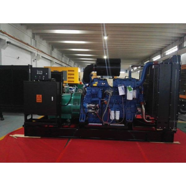 Backup Power Supply 500KW Guangxi Yuchai Diesel Generator Set for Pure Copper Motor