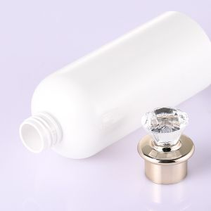 High Quality PET Round White Unilever Empty Airless Cosmetic Packaging Plastic