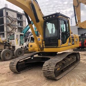 PC220-8 Komatsu 22 Tonne Excavator Second Hand Diggers 110KW Power