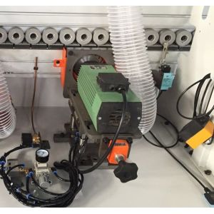 Heavy Duty Edge Bander HQ533JHA4A4 With Belt Feeding And Vertical Grooving