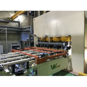 High Speed Short Cycle Lamination Press With Automatic Trimming And Cooling