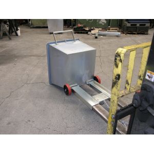 350kg Low Profile Dump Hopper Forklift Attachment Metal Self Dumping Hoppers