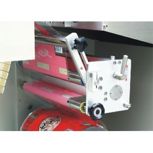 Rotary Automatic Horizontal Flow Packing Machine Cookies 250mm Pulling Film