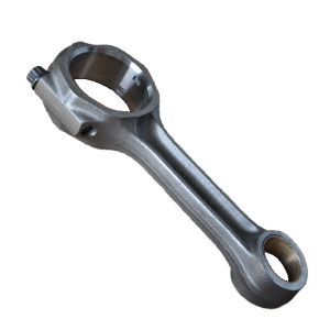 China Black Engine Connecting Rod Komatsu 4jg1 Con Rod Connecting Rod With Piston on sale