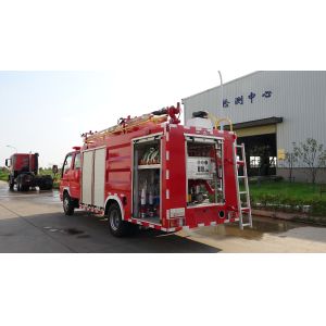 96KW Mini Rescue Fire Trucks With Water Foam Powder Multifunctional