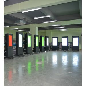 43" Outdoor Sunlight viewable LCD Digital Signage Kiosk
