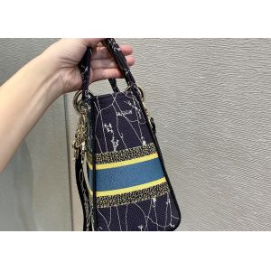 Retro Tote Single Shoulder Bag 24cm Length With Exquisite Embroidery