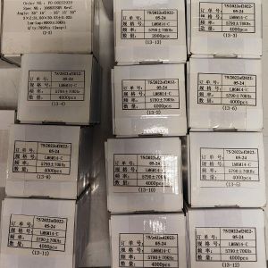 China AT Cut Piezoelectric Wafer Quartz Blanks For Microbalances Oscillators on sale
