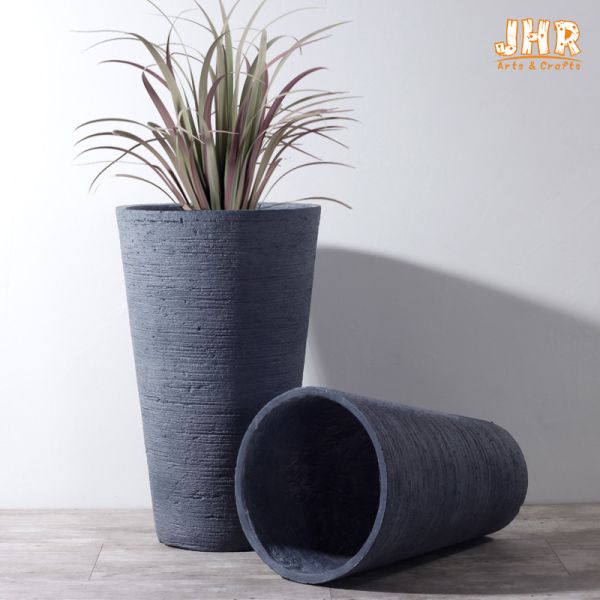 Outdoor Clay Flower Pots Homewares Decorative Items Large Clay Plant Pots Gray Color