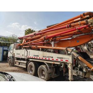 Zoomlion 40 Meter Concrete Machine Pump Truck for High/Low Pressure Output of