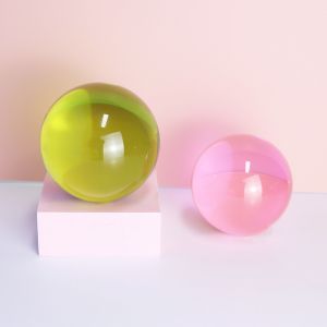China source manufacturer of epoxy resin ball custom ball crafts inside clear