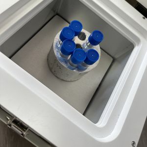 Mini 2L -86 Bio Storage Lab Refrigerator with Single-Temperature Stirling