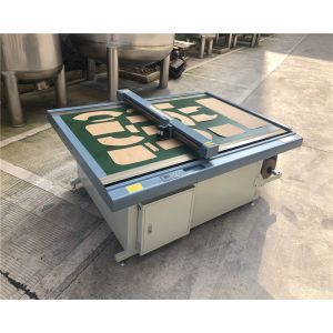Blue Frame Silver Case Garment Cutting Machine 1500*1000mm Template Paper