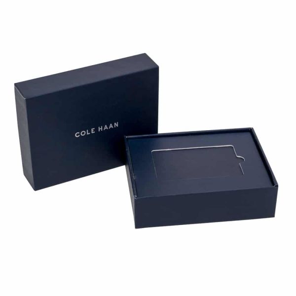 Custom Luxury Credit Gift Card Lid and base Paper Packaging Box
