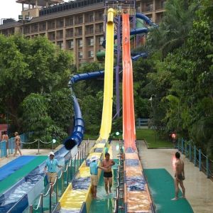 Funny Entertainment Insane Water Slides For Aqua Park Thrilling Artistic Design