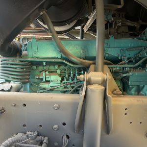 Howo T7 Tractor Truck With Onsite Installation And Semi Automatic Truck Tractor