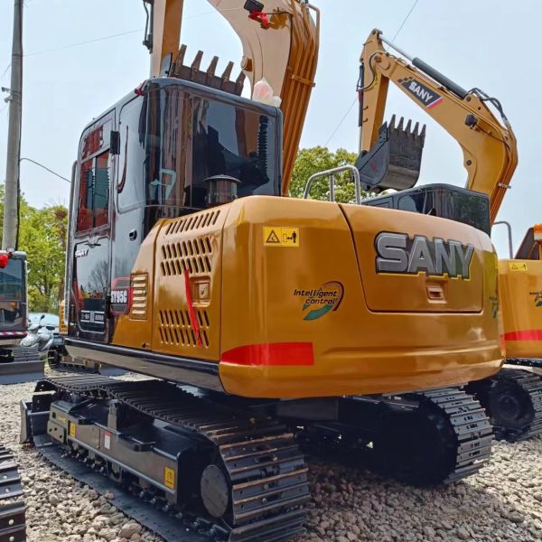 Original ISUZU Hydraulic Pump Used in SANY Sy95c Excavator with 9ton Operating Weight