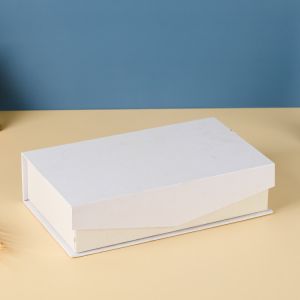 Recyclable Cardboard Packaging Gift Box with Lids Custom Design and Bulk