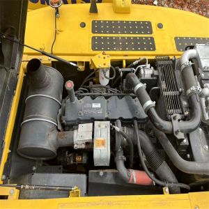 China Second Hand Komatsu Pc220-8 Used Excavator Pc35 Pc40 Pc50 Pc55 Pc60 Pc200 Pc220 Pc300 Pc400 Mini Digger on sale