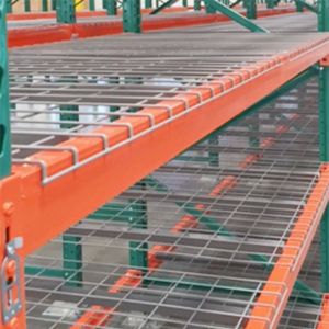 Logistic Steel Zinc Plated Pallet Racking Wire Decking Light Duty For Step Beam