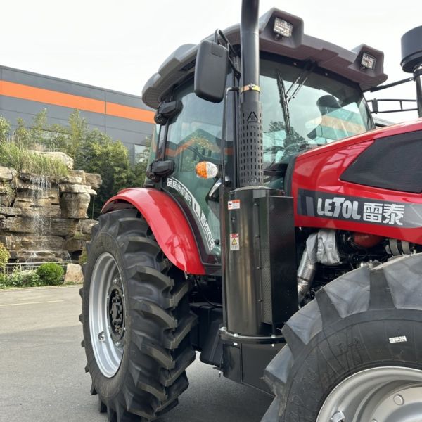 Powerful 200HP Agriculture Tractor For Your Farming Operations