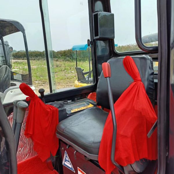 3.5 Ton Kubota U35 Excavator Original Hydraulic Pump Used Mini Excavator at Affordable