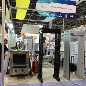 SF6550 X Ray Baggage Scanner Machine , Airport Baggage X Ray Machines 0.22m/s