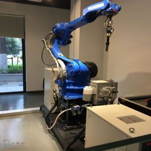 Motoman AR2010 Robot Arm 6 Axis YRC1000 Controller For TIG Welding Robot