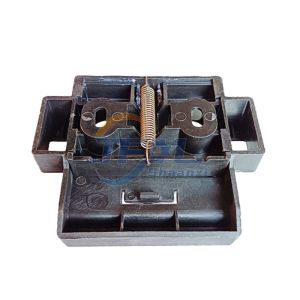 China Front Radiator Mask Lock Assy 810W61140-6006 for SITRAK HOWO C7H T5G spare parts on sale