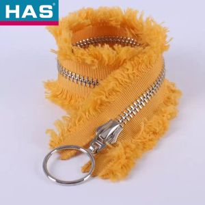 China HAS #5 Bulky Yarn Zippers With Keyring Pulls For Handmade Crafts on sale