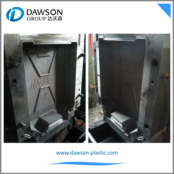 30L Jerry Can HDPE Plastic Blowing Machine View Strip 2 Layers Oil Bottle Tank Drum