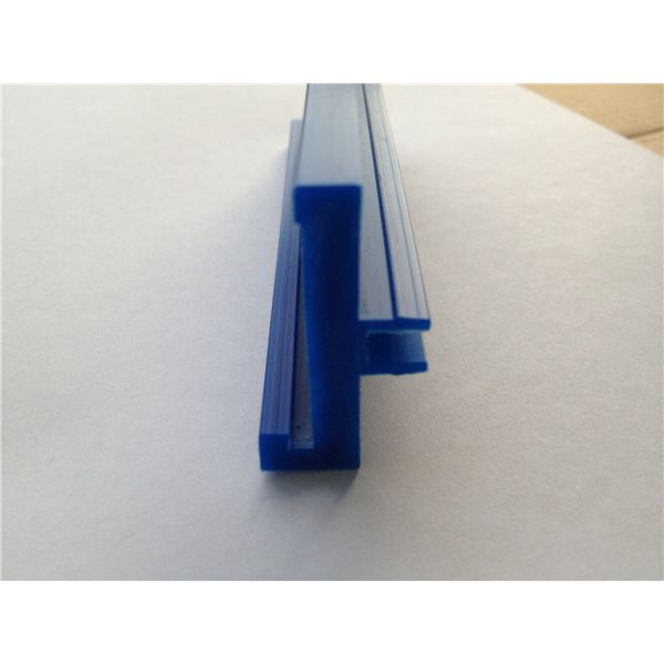 Quality Non Sticky UHMW Polyethylene Plastic Customized Excellent Wear Resistant wholesale