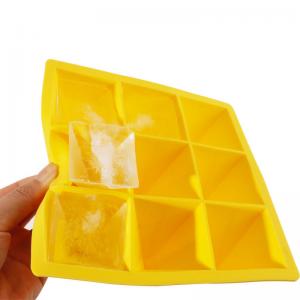 China Food Grade Silicone Ice Cube Tray Customized Color For Home Kitchen on sale