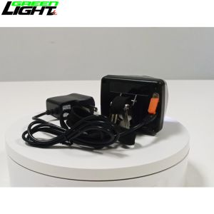 3.7V 4.5Ah Cordless LED Mining Light , 4000 Lux Cordless Miners Cap Light