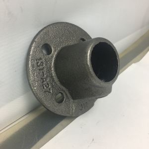 Metallurgical Malleable Iron Pipe Fittings Handrail Railing Key Clamp Base