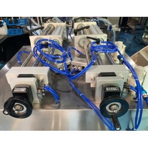 Semi Automatic Double Heads Paste Piston Filler Water Bottle Pneumatic Filling