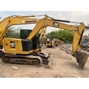 China Mini Excavator Widely Used Closed Cabin Excavator