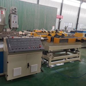 Separate Type Assembly PVC Single Wall Corrugated Pipe Extruder Machine with