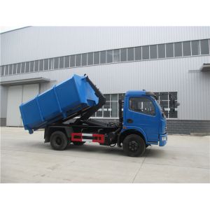 Dongfeng 5cbm / 4ton Waste Removal Trucks With Hydraulic Pull Arm Garbage