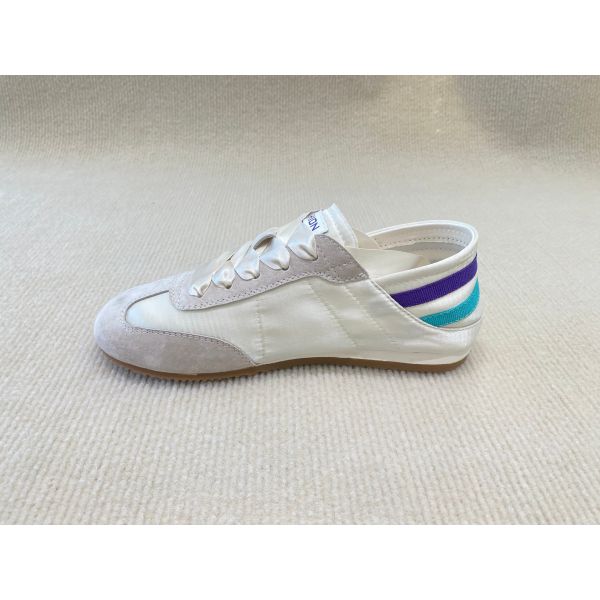 Quality Women flat satin sneakers with color bars and breathable with lace shoelace wholesale