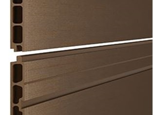 Non - Toxic Ecology WPC House With High Arched Double Doors / High Ceiling