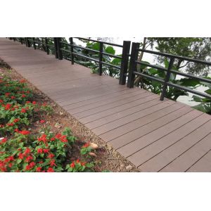 Cheap Eco - friendly WPC Deck Flooring Waterproof Brown For Boardwalk for sale