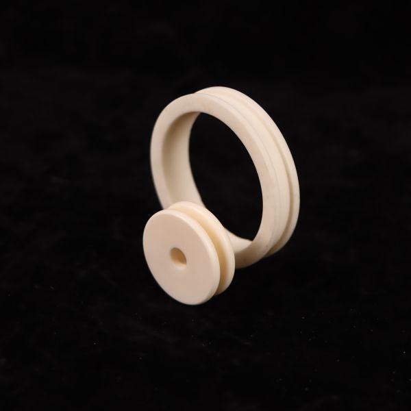 Quality Compressive Strength 3000 MPa Aluminum Oxide Ceramic for High Dielectric Constant 9.6 Hardness 9 Mohs wholesale