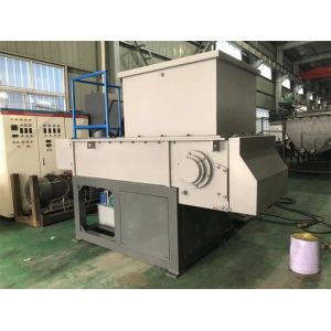 PLC Control Single Shaft Machine , Industrial Plastic Shredder For Waste Pipe