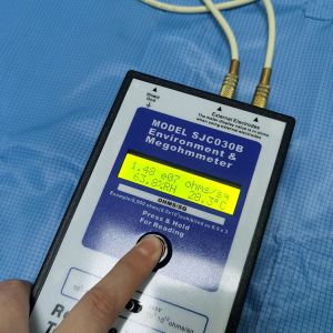 Unisex Blue 2.5mm Grid ESD Lab Coats Smocks Dustproof With Same Color Cap