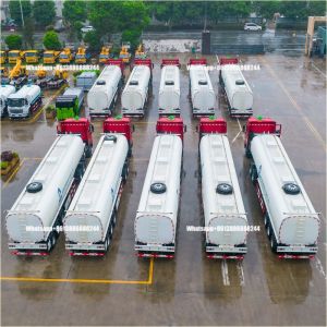 White Three Axle Truck-tractor Semitrailer