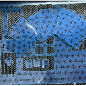 Daqin High Speed 1040 Screen Protector Laser Cutting Machine