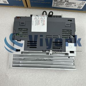 Mitsubishi MR-J4-10A 3 PHASE Industrial Servo Drives 100W NEW