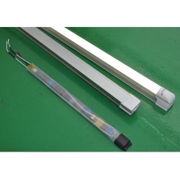 Quality Cool White Color Temperature(CCT) and LED Light Source led tube light wholesale